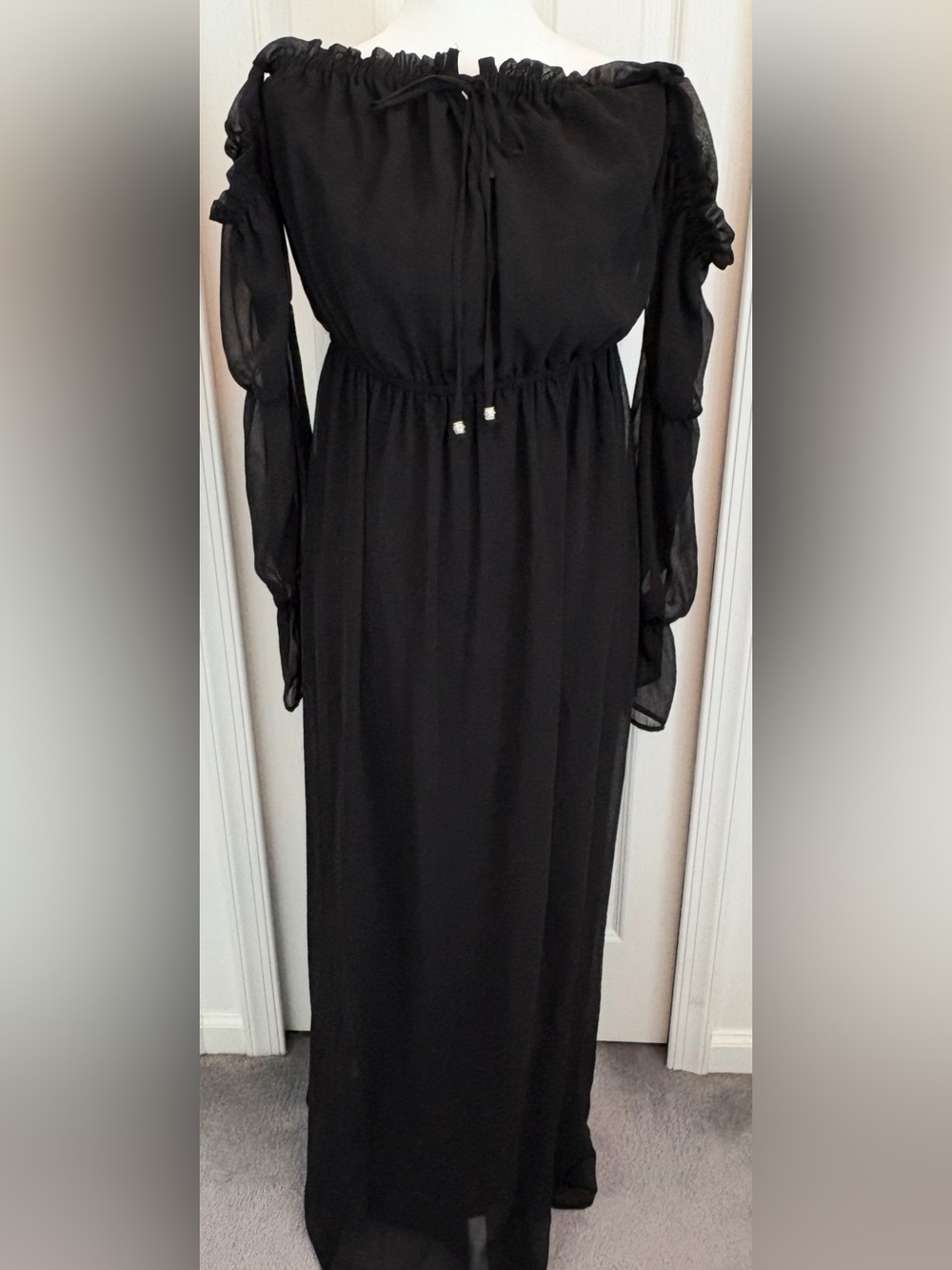 Off-Shoulder Black Long Sleeve Maxi Dress